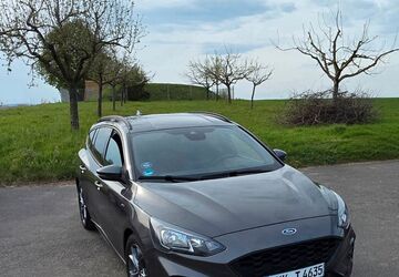 Ford Focus 87.700 km 14.250 &euro; Nidderau 61130