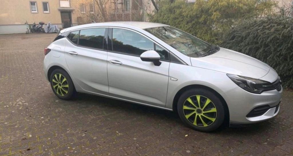Opel Astra 66.000 km 9.600 &euro; Frankfurt 60433
