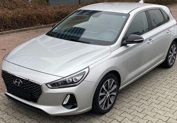 Hyundai i30 133.000 km 10.450 &euro; Frankfurt am Main 60389