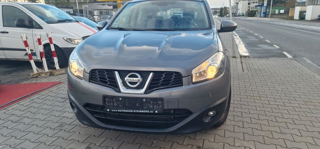 Nissan Qashqai 79.000 km 7.400 &euro; Dietzenbach 63128