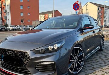 Hyundai i30 94.000 km 22.300 &euro; Frankfurt am Main 60528