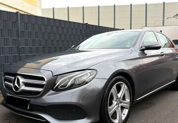 Mercedes-Benz E 220 158.000 km 22.000 &euro; Hanau 63450