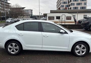 Skoda Octavia 184.600 km 9.500 &euro; Aschaffenburg 63741