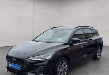 Ford Focus 28.777 km 19.550 &euro; Hanau 63452