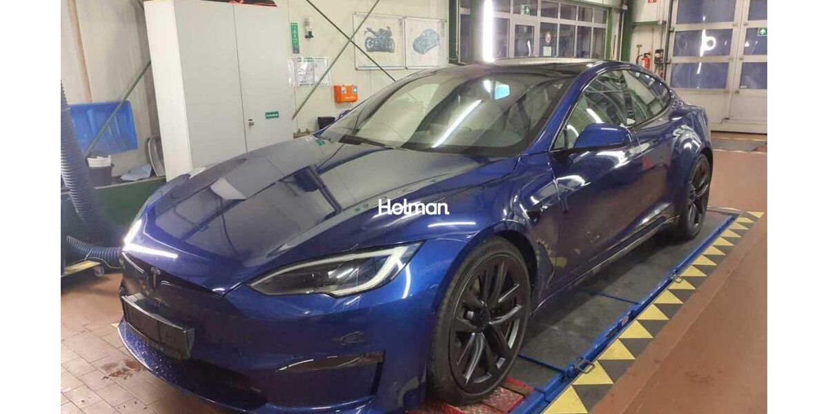 Tesla Model S 20.736 km 79.550 &euro; Eschborn 65760