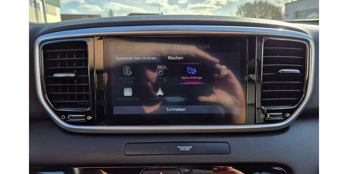 Kia Sportage Black Edition 4WD Automatik, AHK, Leder, 28.421 km 23.890 &euro; Rodgau 63110