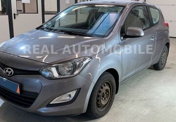 Hyundai i20 87.000 km 4.800 &euro; Frankfurt am Main 65933