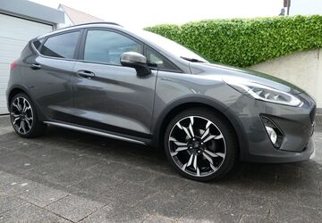 Ford Fiesta 50.000 km 15.000 &euro; Hanau 63456