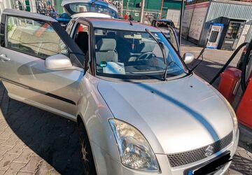 Suzuki Swift 185.000 km 2.450 &euro; Offenbach am Main 63069