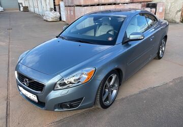 Volvo C70 64.000 km 19.850 &euro; Hainburg 63512