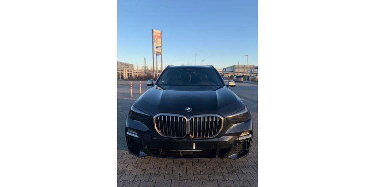 BMW X5 M50 261.934 km 37.500 &euro; Kelsterbach 65451