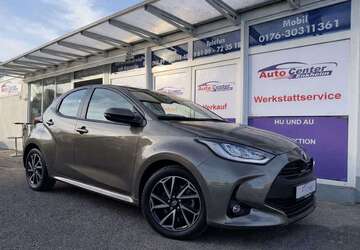 Toyota Yaris 40.000 km 16.799 &euro; Frankfurt 60388