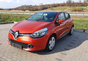 Renault Clio 98.000 km 5.500 &euro; Altenstadt 63674