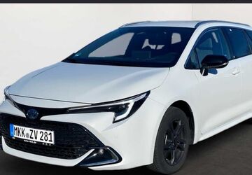 Toyota Corolla 4.000 km 32.990 &euro; Offenbach 63071