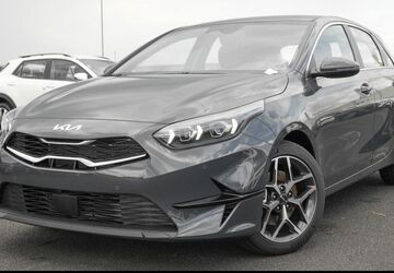 Kia ceed / Ceed 2.990 km 26.229 &euro; Aschaffenburg 63741