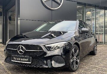 Mercedes-Benz A 180 10.465 km 29.900 &euro; Neu Isenburg 63263