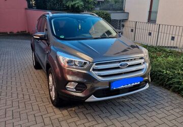 Ford Kuga 145.000 km 16.400 &euro; Frankfurt am Main 60435
