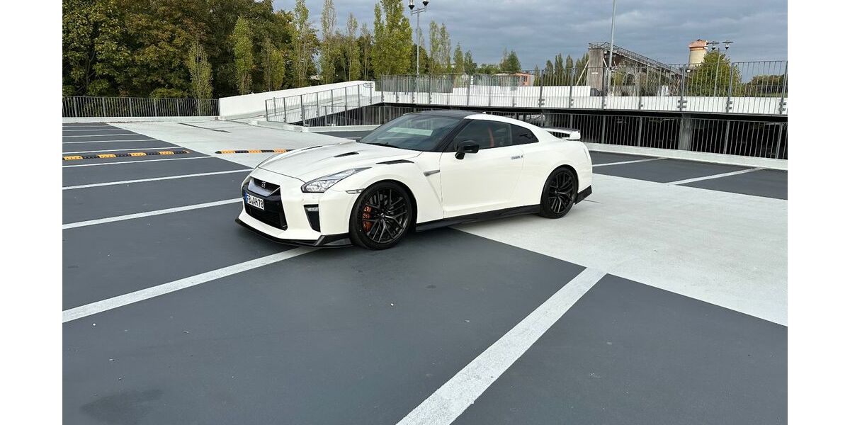 Nissan GT-R 45.452 km 149.000 &euro; Friedberg 61169
