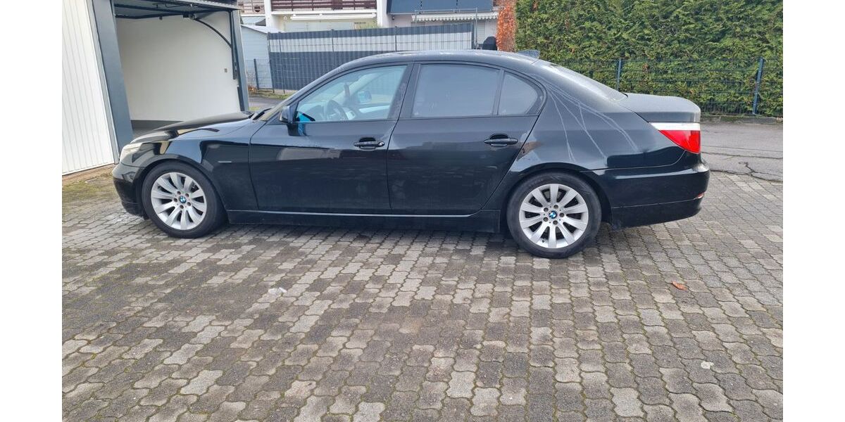 BMW 525 262.500 km 8.500 &euro; Hanau 63452
