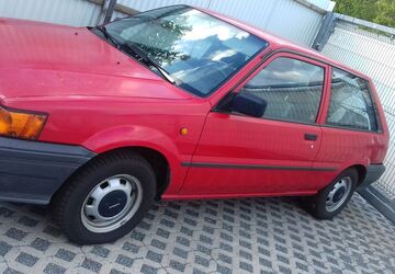 Nissan Sunny 105.000 km 2.100 &euro; Schaafheim 64850