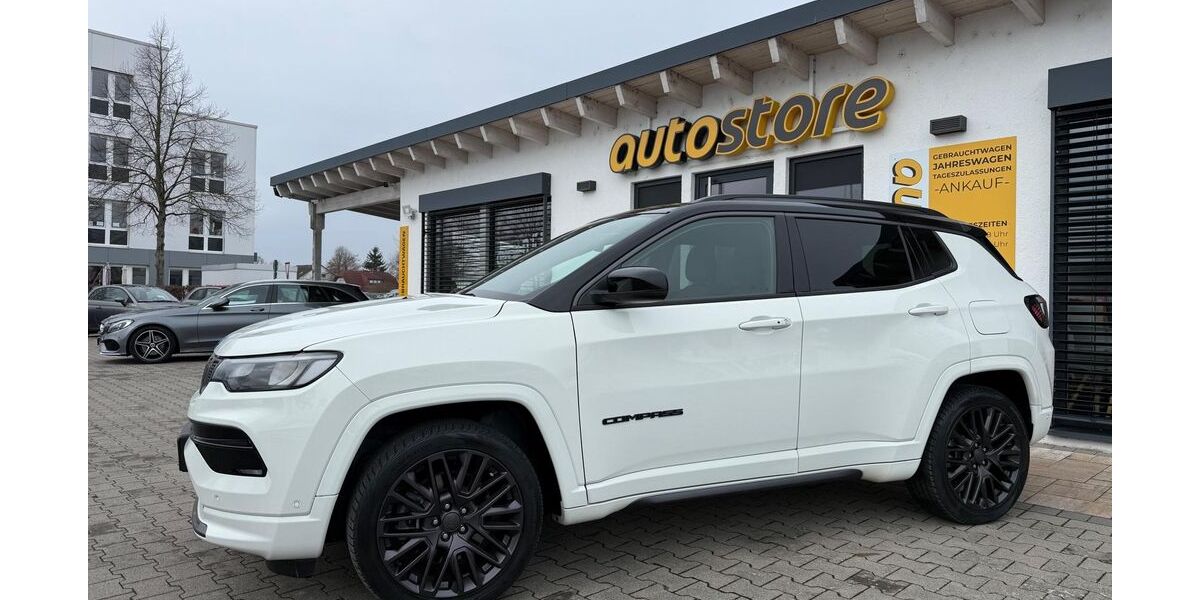 Jeep Compass 19.250 km 23.585 &euro; Großostheim 63762