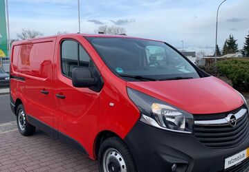 Opel Vivaro 27.000 km 17.800 &euro; Erlensee 63526