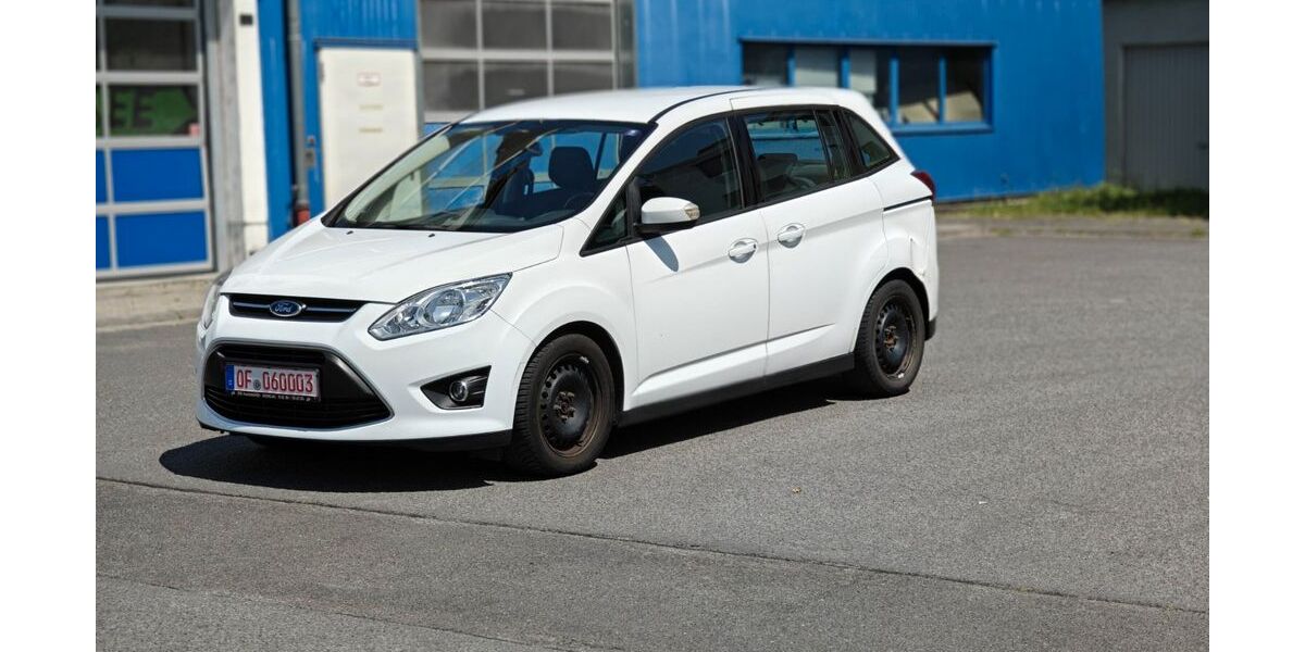 Ford Grand C-Max 172.000 km 4.900 &euro; Rodgau 63110