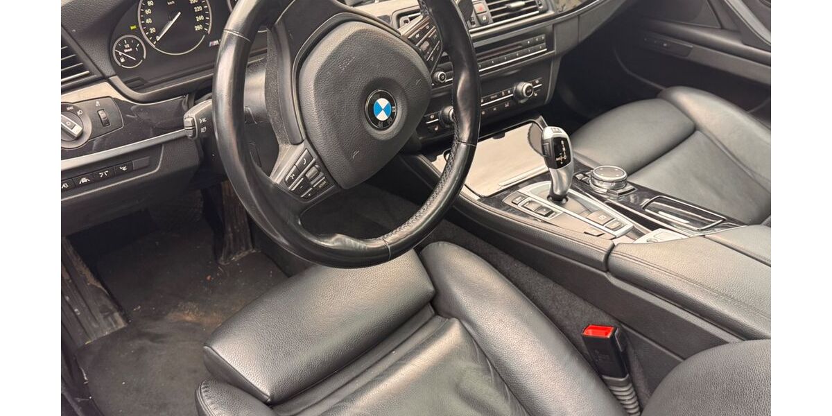 BMW 520 176.000 km 16.000 &euro; Frankfurt am Main 60431
