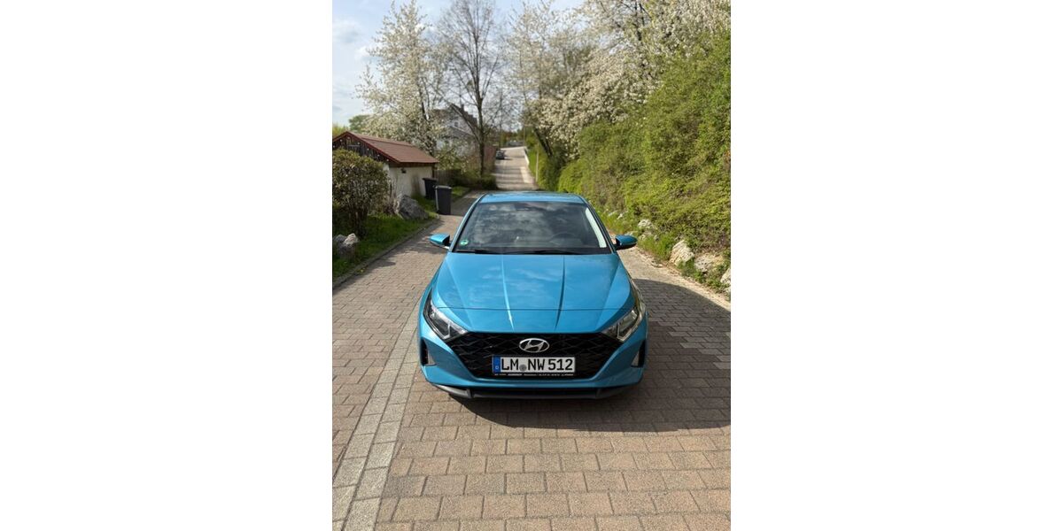 Hyundai i20 95.311 km 12.999 &euro; Friedrichsdorf 61381