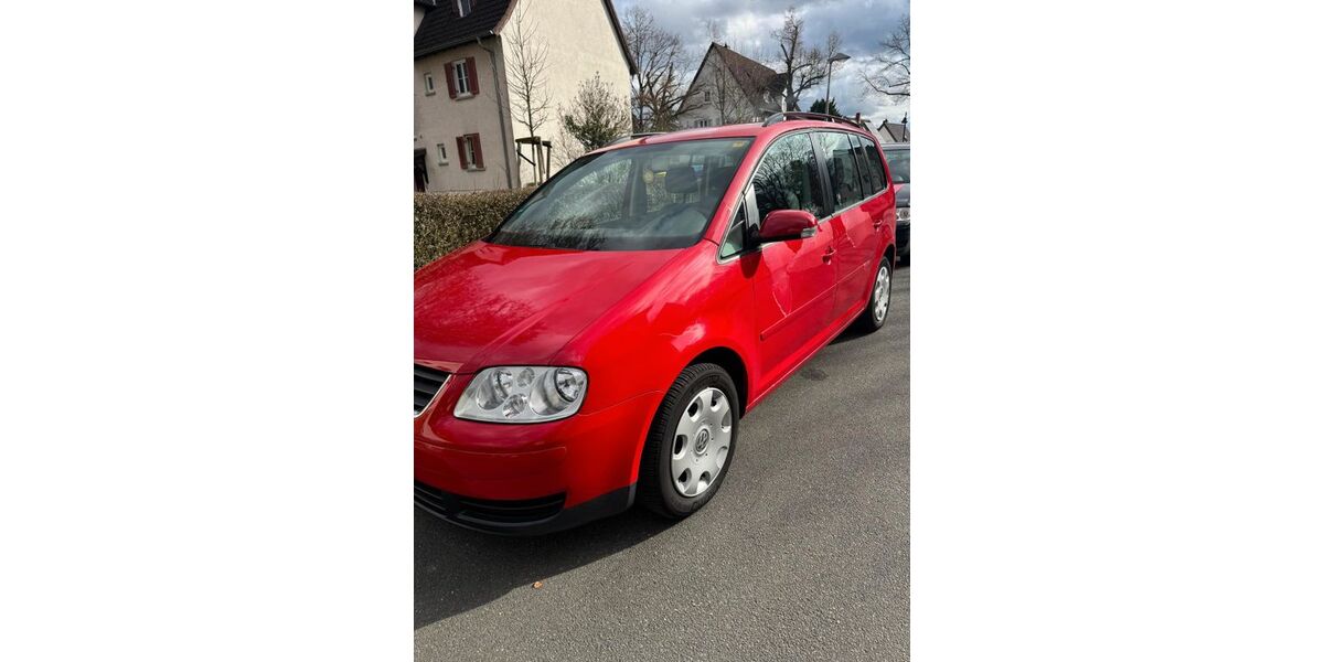 VW Touran 210.000 km 2.200 &euro; Frankfurt 65931