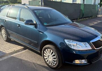 Skoda Octavia 268.100 km 2.900 &euro; Hanau 63452