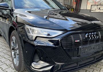 Audi e-tron 34.865 km 44.850 &euro; Frankfurt am Main 65936
