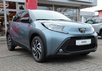 Toyota Aygo (X) 8.200 km 17.990 &euro; Nidderau 61130