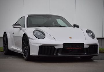Porsche 992 5.200 km 182.000 &euro; Eschborn bei Frankfurt am Main 65760