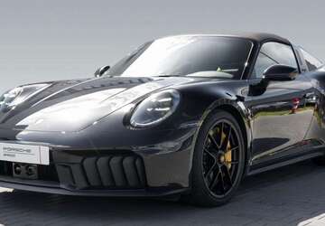 Porsche 992 3.862 km 214.990 &euro; Oberursel 61440