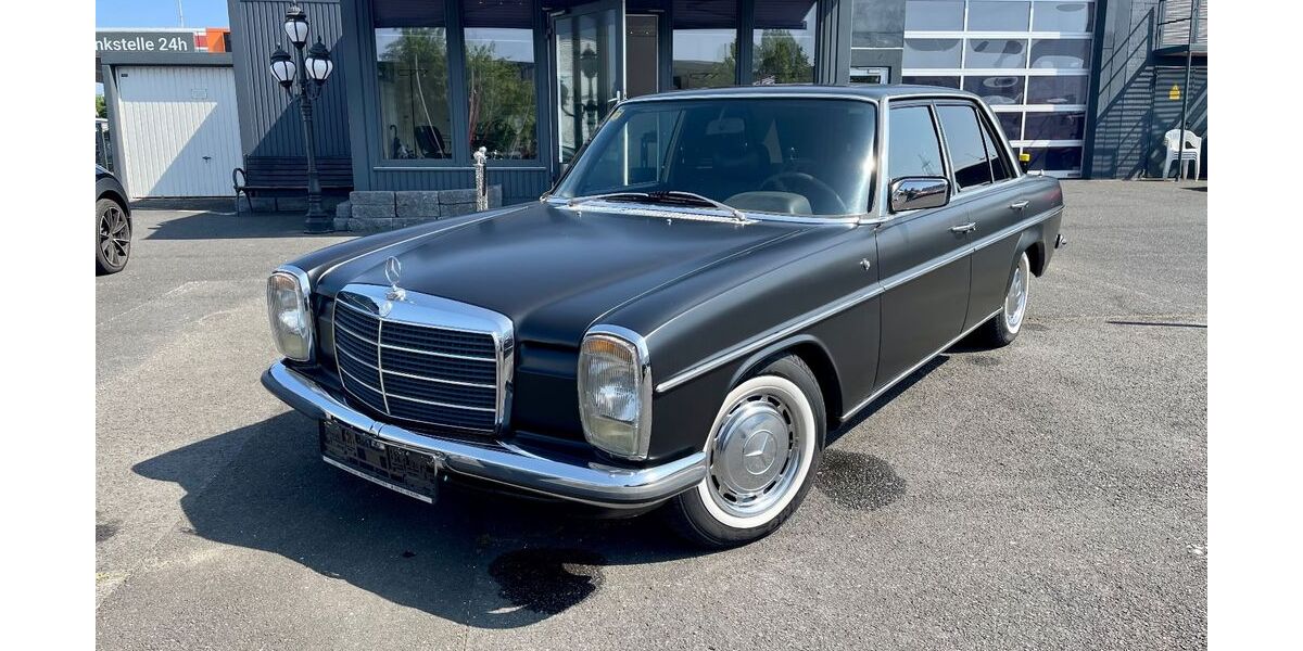 Mercedes-Benz 230 207.000 km 11.990 &euro; Maintal 63477