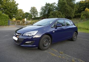 Opel Astra 126.000 km 4.000 &euro; Ortenberg 63683