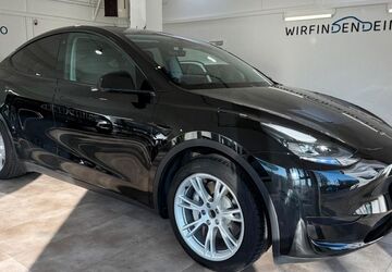 Tesla Model Y 26.480 km 34.400 &euro; Aschaffenburg 63741