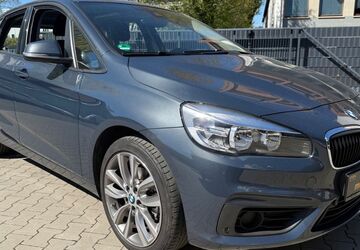 BMW 220 Active Tourer 31.635 km 14.900 &euro; Frankfurt am Main / Bergen-Enkheim 60388