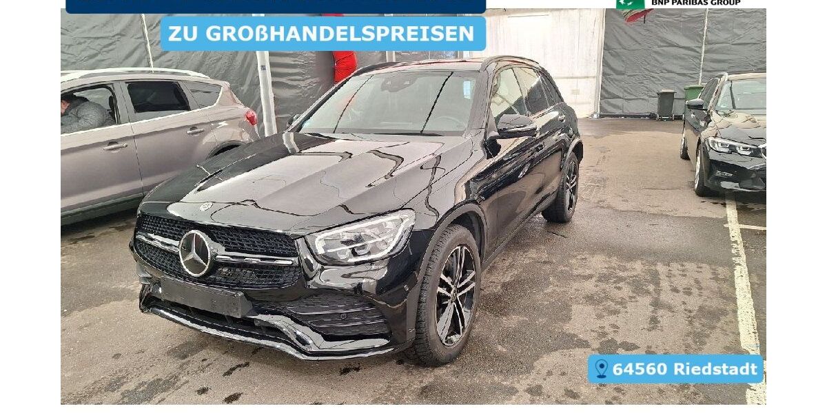 Mercedes-Benz GLC 300 45.614 km 40.590 &euro; Frankfurt 60596