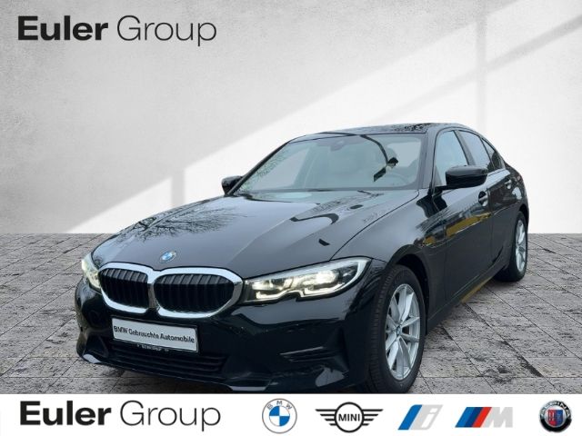 BMW 320 69.689 km 29.877 &euro; Frankfurt 60314