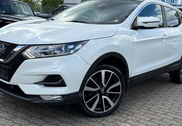 Nissan Qashqai 214.923 km 10.799 &euro; Hanau 63452