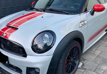 Mini John Cooper Works Coupé 94.900 km 11.500 &euro; Offenbach 63075