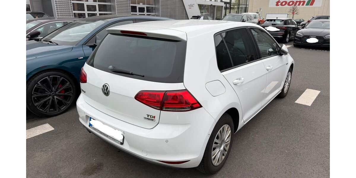 VW Golf 235.000 km 5.400 &euro; Freigericht 63579