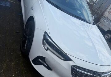 Opel Insignia 113.000 km 13.700 &euro; Frankfurt am Main 60437