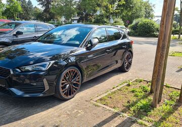 Cupra Leon 20.000 km 33.000 &euro; Obertshausen 63179