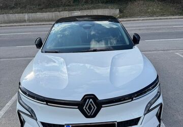 Renault Megane E-TECH 30.000 km 26.500 &euro; Aschaffenburg 63743