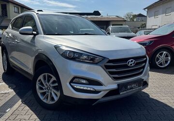Hyundai TUCSON 90.000 km 14.799 &euro; Hanau 63452