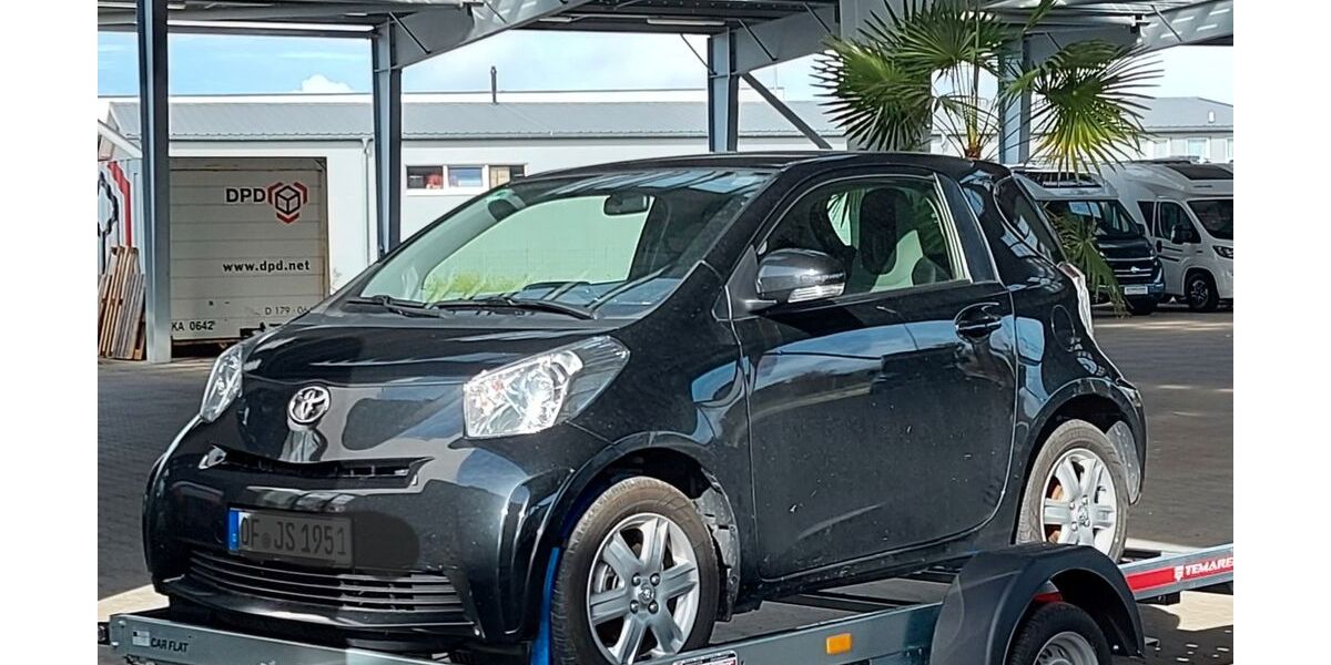 Toyota IQ 58.000 km 9.500 &euro; Dreieich 63303