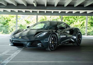 Lotus Emira 7.900 km 87.000 &euro; Aschaffenburg 63739